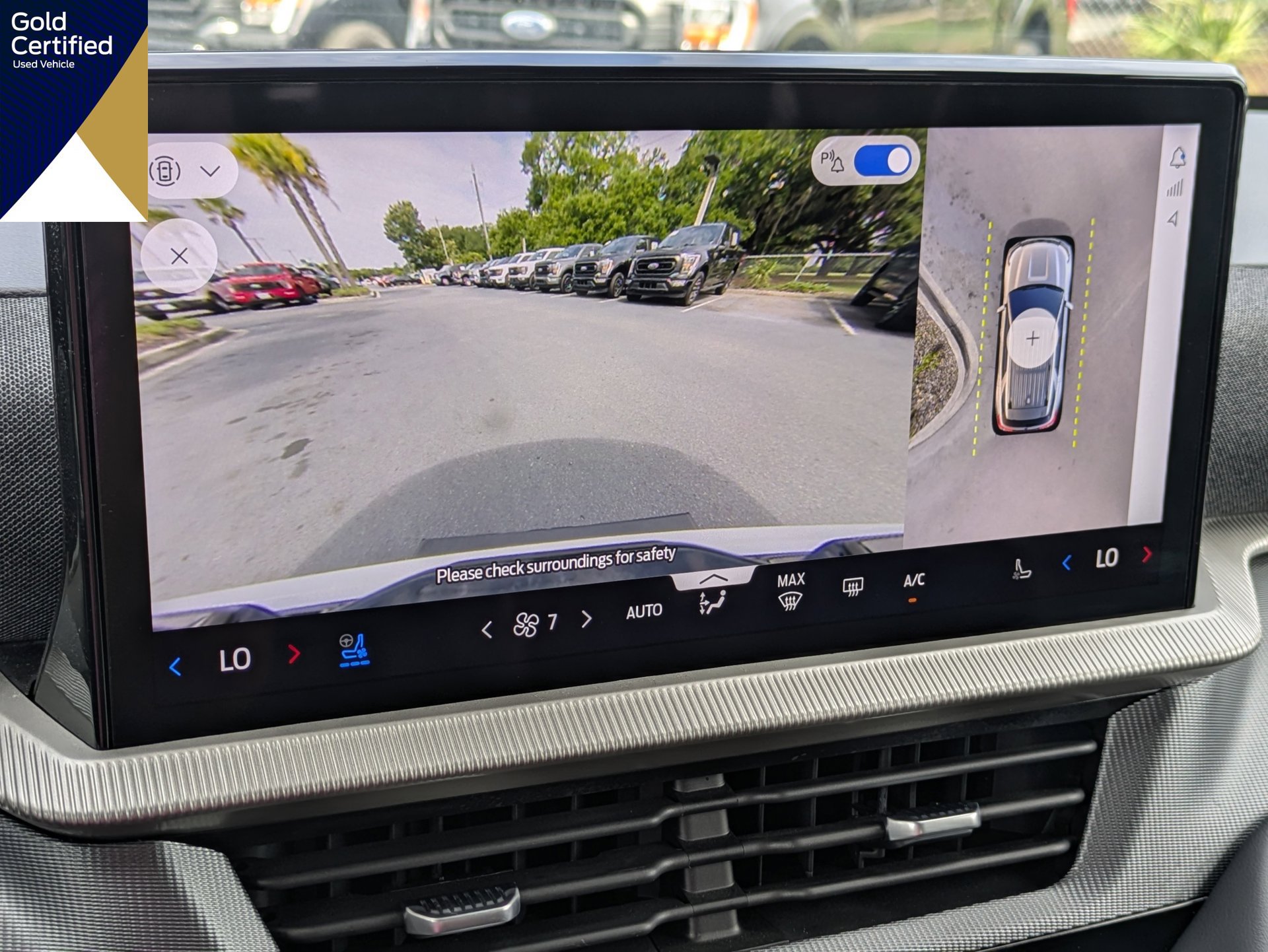 Certified 2025 Ford Explorer ST RWD image 27