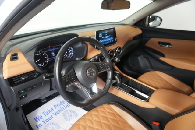 Used 2023 Nissan Sentra SV w/ SV Premium Package FWD image 17