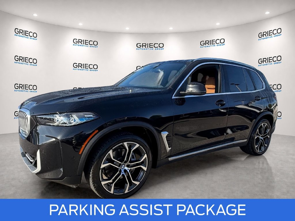 Used 2024 BMW X5 xDrive40i w/ Premium Package AWD/4WD image 3