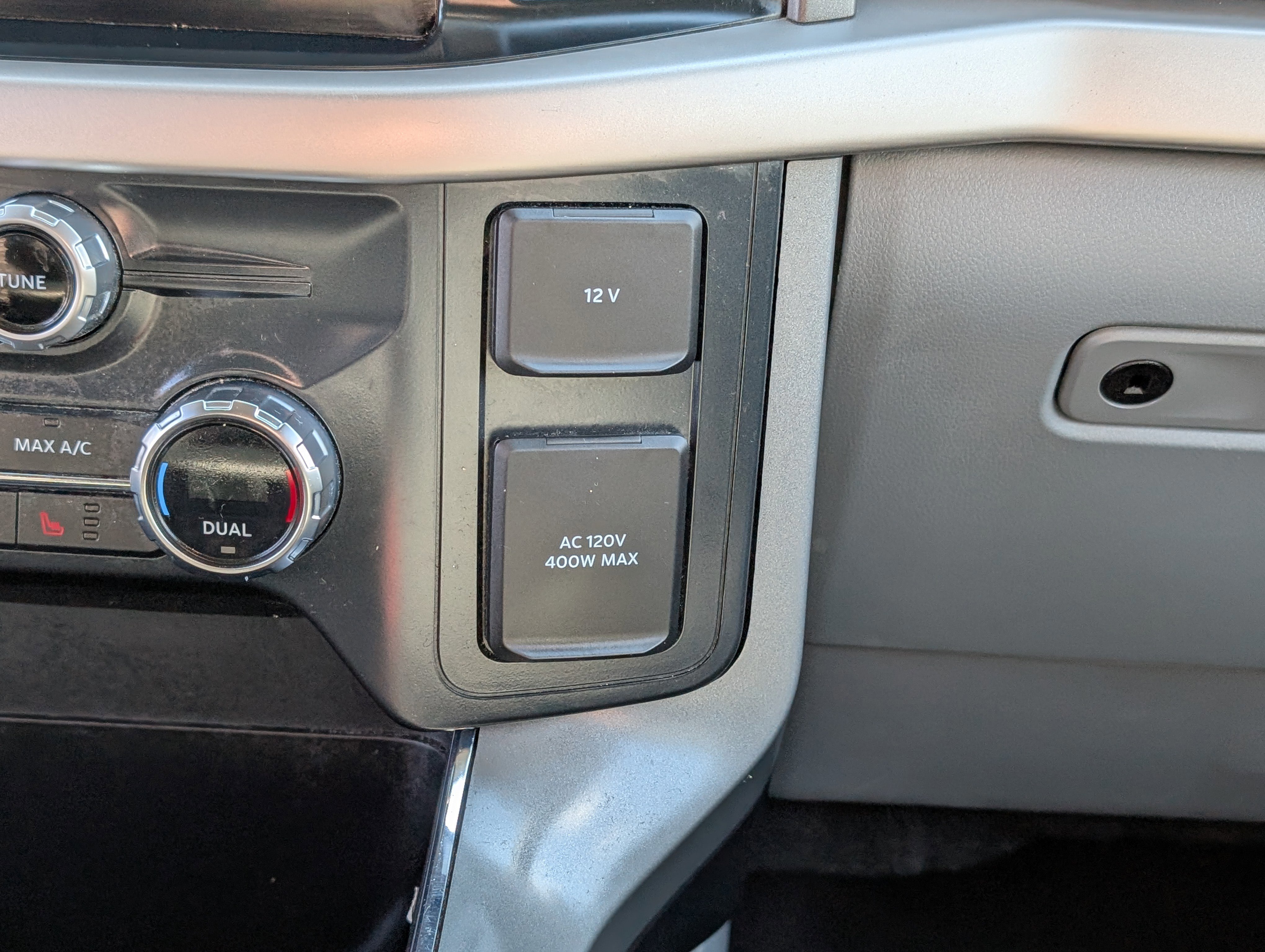 Certified 2021 Ford F150 XLT w/ Equipment Group 302A High image 25