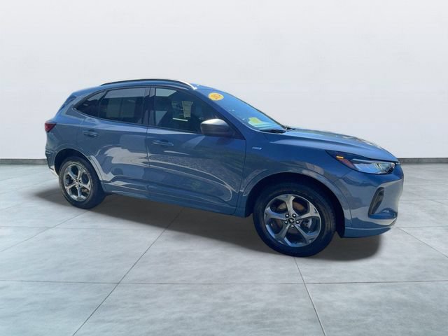 Certified 2024 Ford Escape ST-Line w/ Tech Pack #1 AWD/4WD image 8