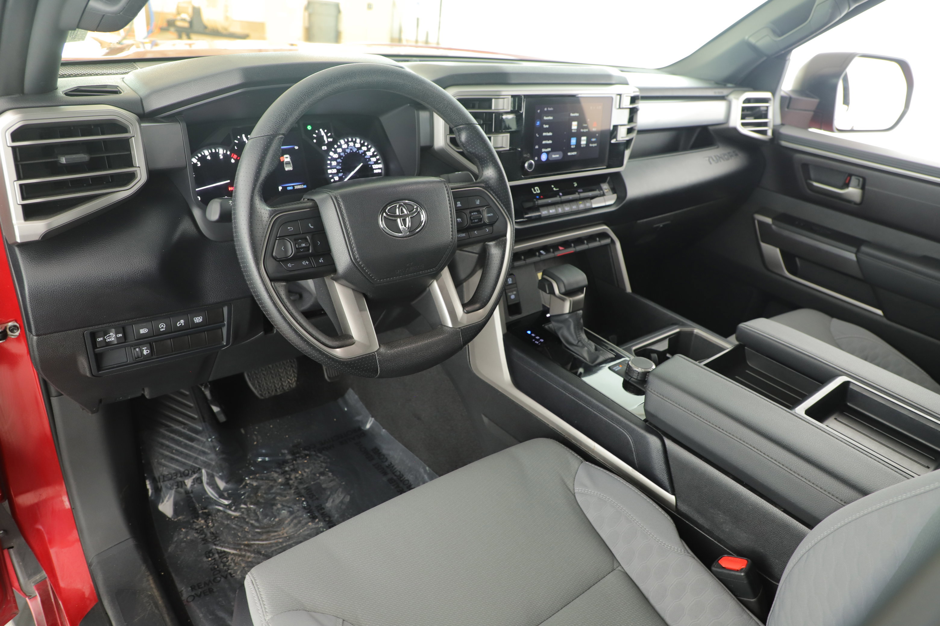 Used 2025 Toyota Tundra SR5 image 12