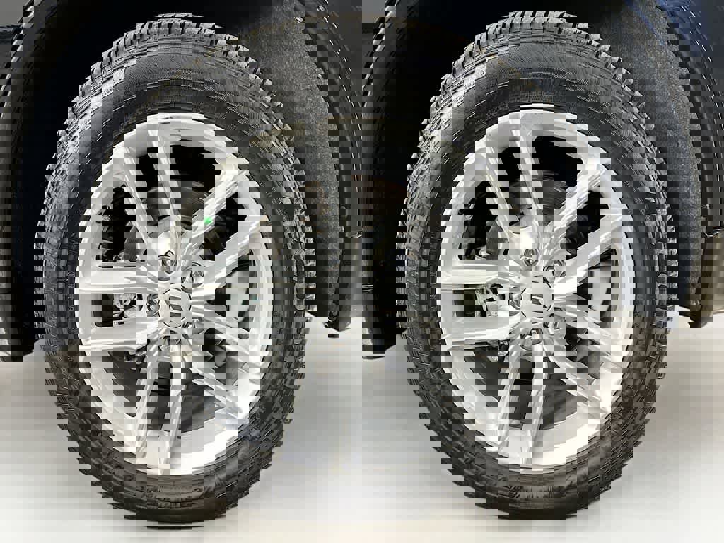 Used 2025 Dodge Durango R/T image 8