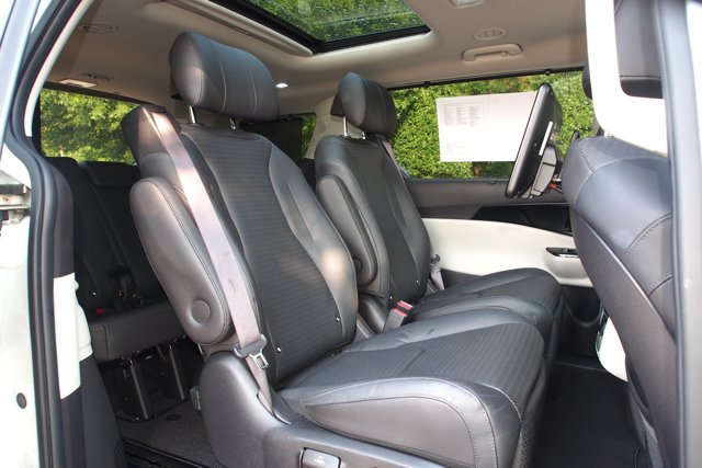 Used 2022 Kia Carnival SX Prestige FWD image 14