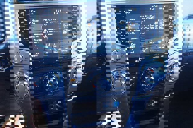 Used 2021 Toyota 4Runner SR5 Premium w/ Moonroof Package image 25