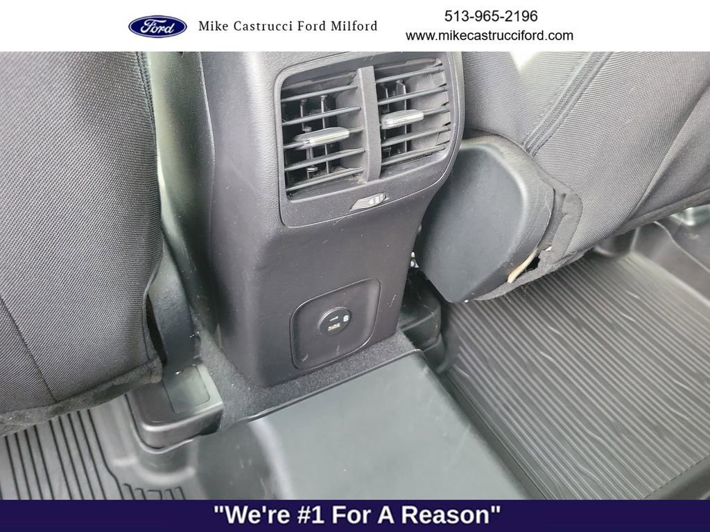 Certified 2021 Ford Escape SE w/ SE Sport Appearance Package image 12