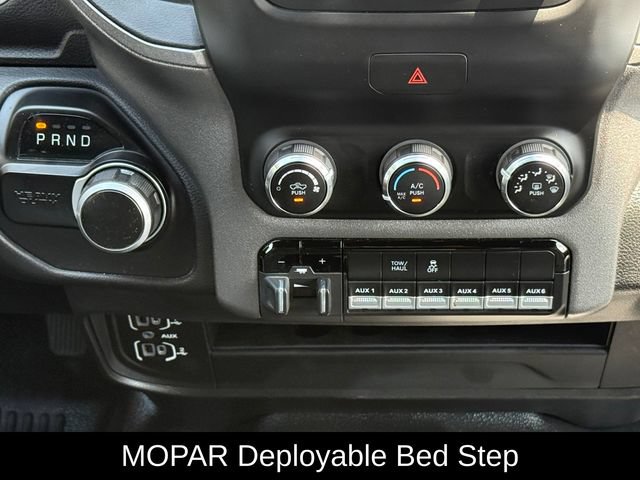 Used 2022 RAM 3500 Tradesman w/ Chrome Appearance Group AWD/4WD image 22