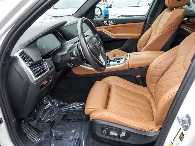 Used 2023 BMW X5 xDrive40i w/ Premium Package AWD/4WD image 13