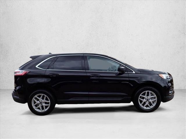 Certified 2024 Ford Edge SEL AWD/4WD image 5