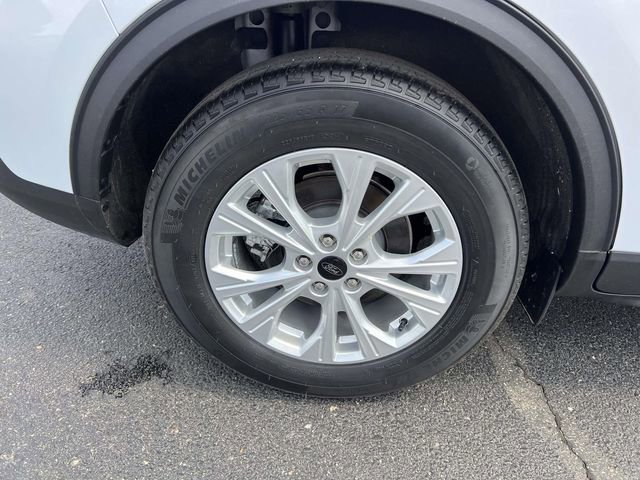 Certified 2025 Ford Escape Active FWD image 10