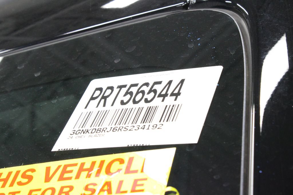 Used 2024 Chevrolet Blazer EV LT AWD/4WD image 34