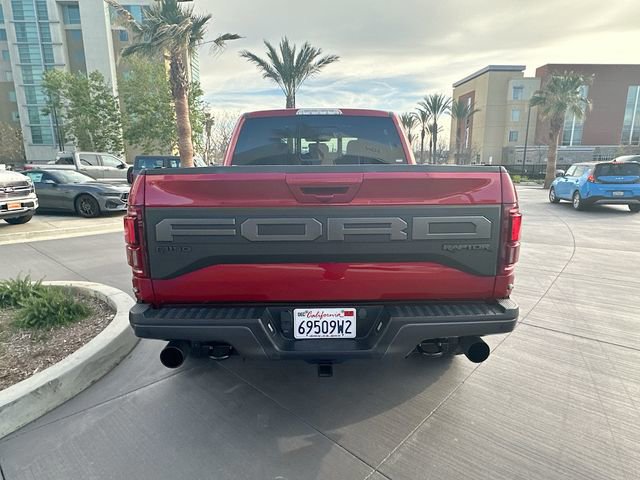 Certified 2020 Ford F150 Raptor w/ Equipment Group 802A Luxury image 4