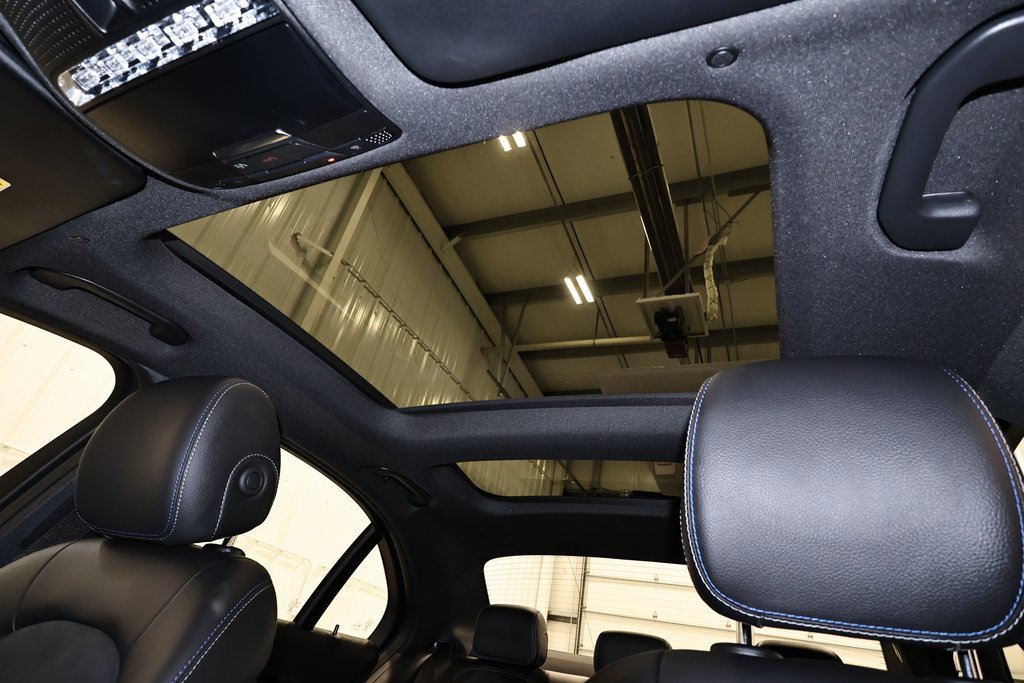 Used 2021 Mercedes-Benz C 300 4MATIC Sedan image 38