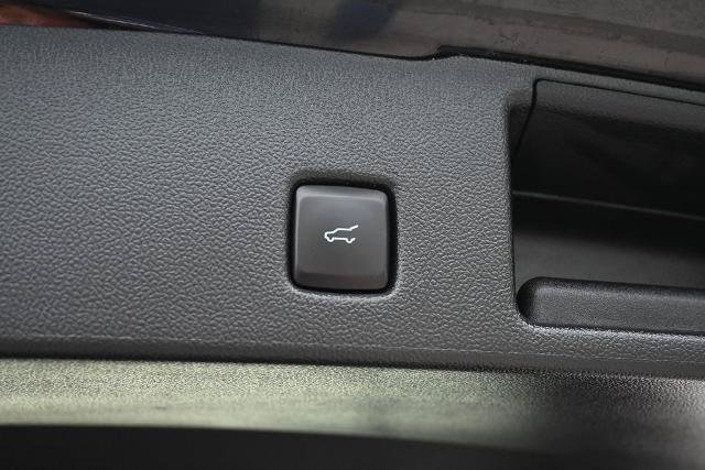 Certified 2024 Ford Escape ST-Line w/ Tech Pack #1 AWD/4WD image 13