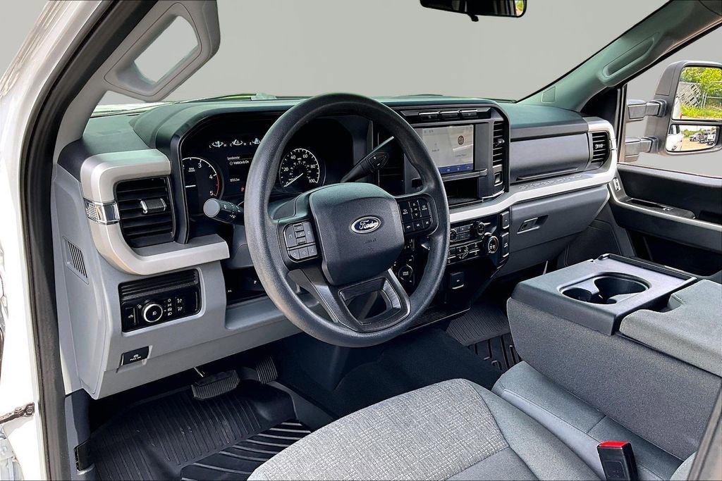 Certified 2024 Ford F350 XLT AWD/4WD image 14