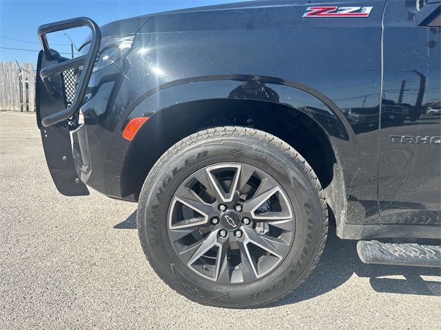 Used 2021 Chevrolet Tahoe Z71 w/ Z71 Signature Package image 24