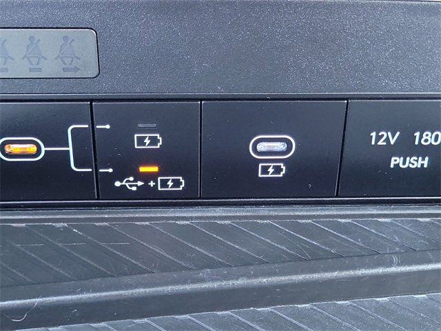 Used 2024 Hyundai Kona SEL image 15