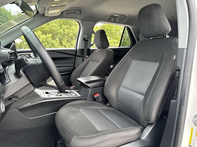 Certified 2023 Ford Explorer XLT AWD/4WD image 11