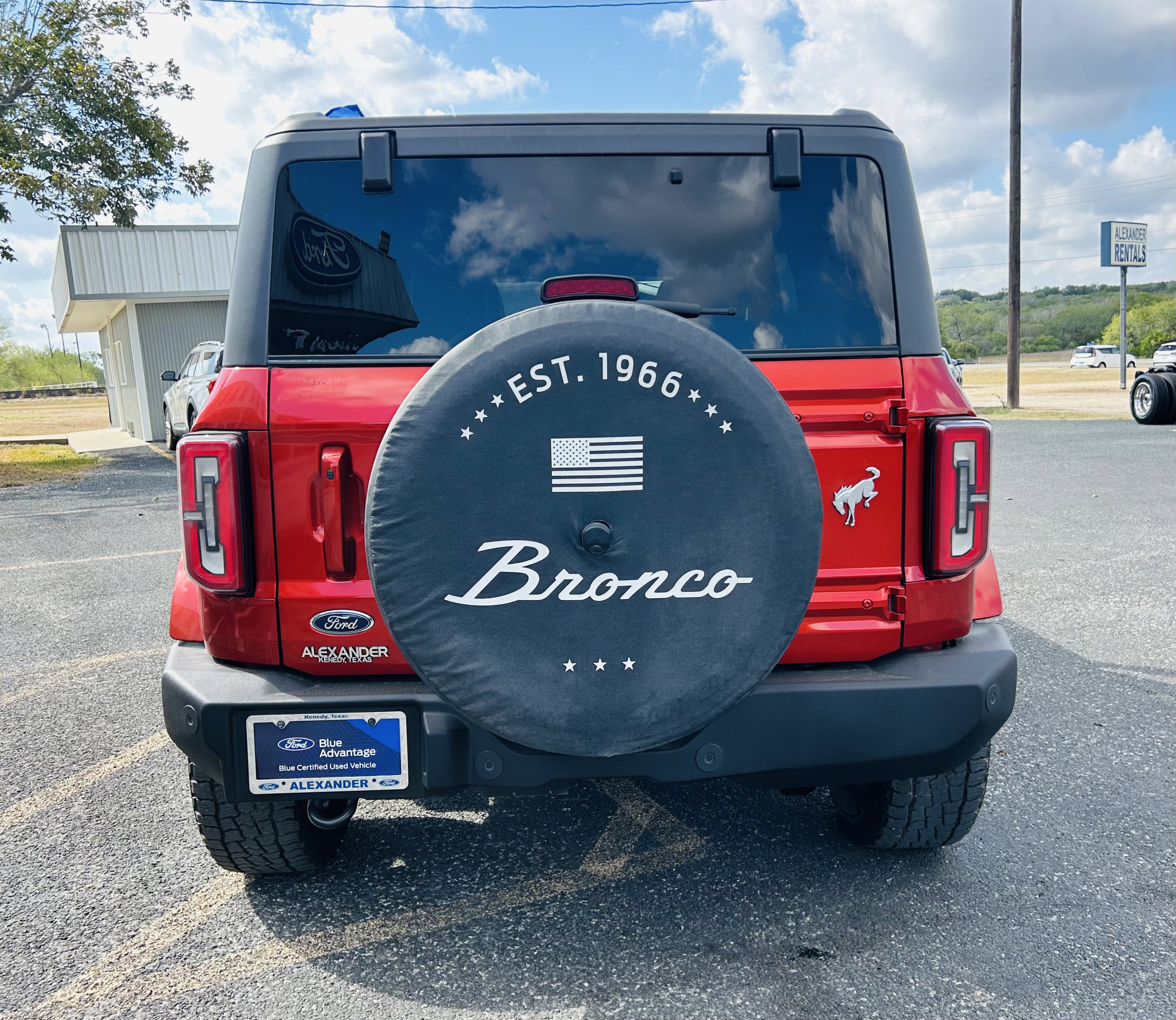 Certified 2024 Ford Bronco Outer Banks image 7