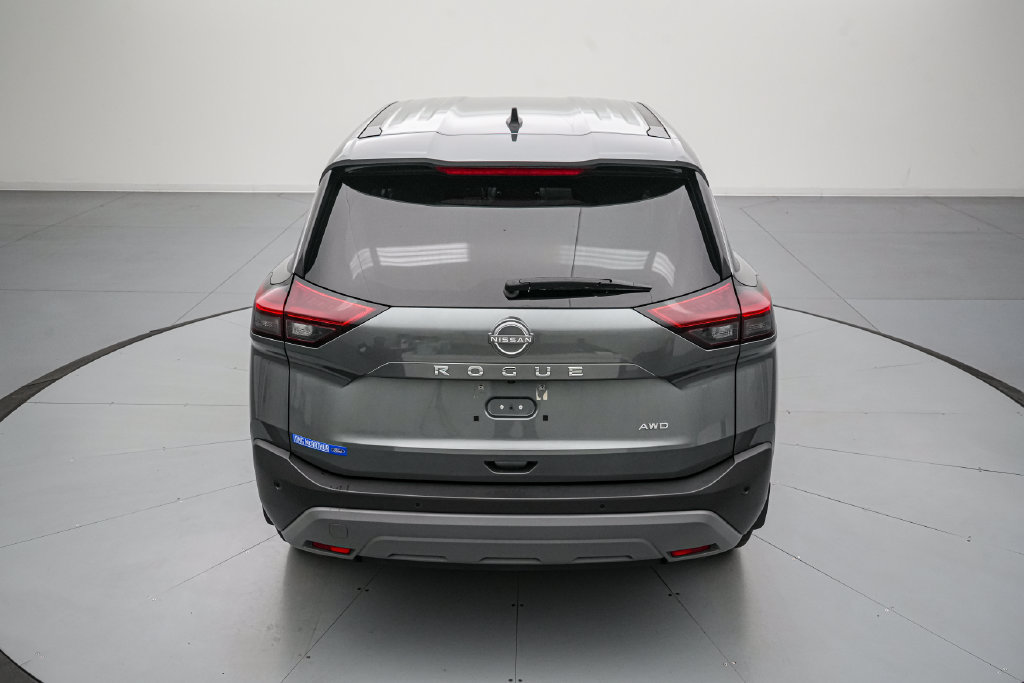 Used 2023 Nissan Rogue S AWD/4WD image 5