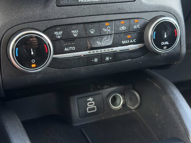 Certified 2025 Ford Escape Active AWD/4WD image 26
