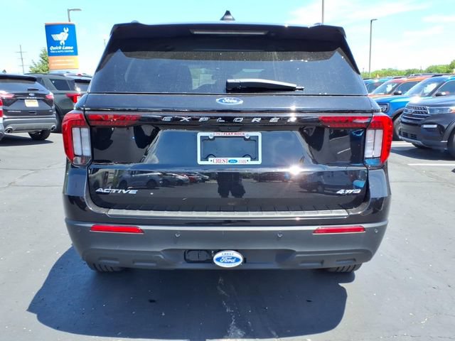 Certified 2025 Ford Explorer Active AWD/4WD image 9