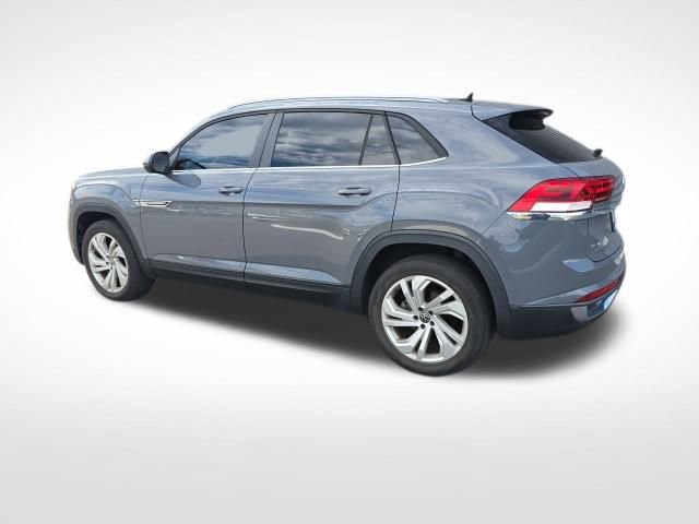 Used 2021 Volkswagen Atlas Cross Sport SE image 3
