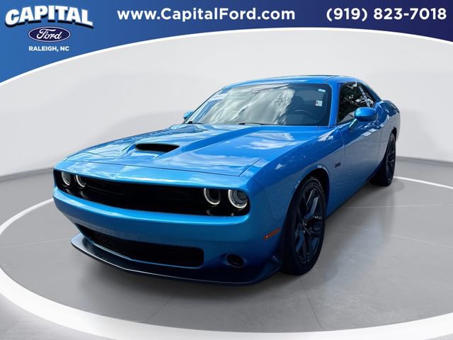 Used 2023 Dodge Challenger R/T w/ Blacktop Package RWD image 1