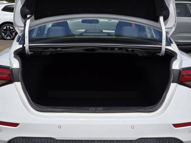 Used 2024 Nissan Sentra SV FWD image 28