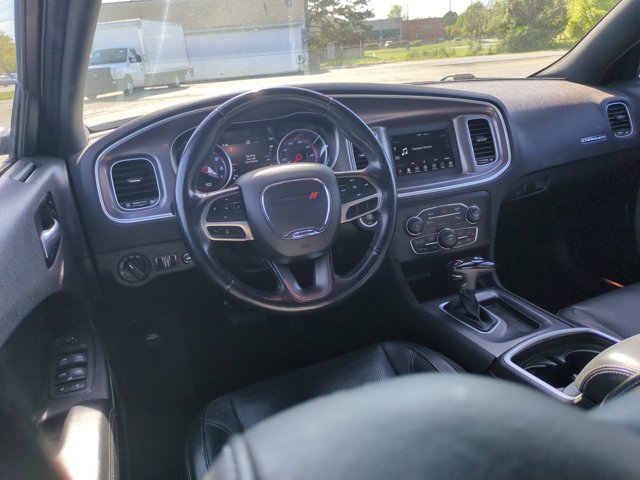 Used 2021 Dodge Charger SXT w/ Leather Interior Group RWD image 30