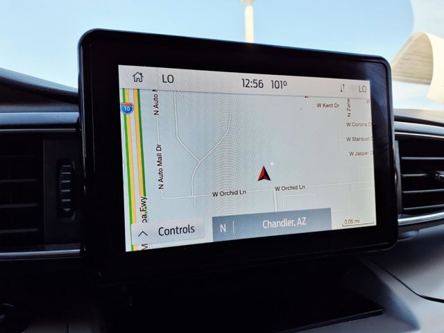 Certified 2022 Ford Explorer XLT w/ Equipment Group 202A image 24