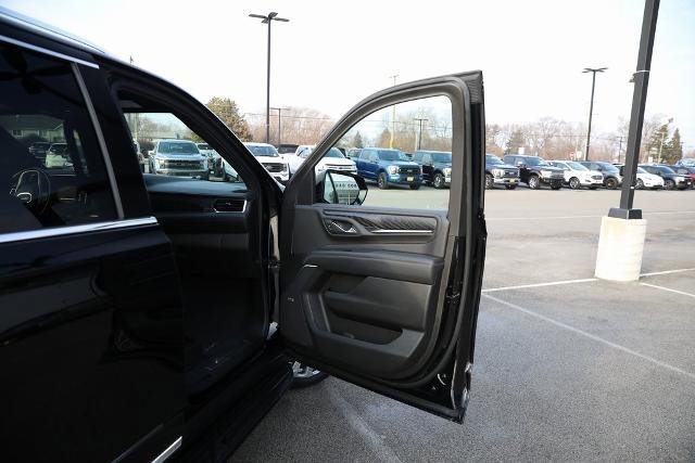 Used 2022 GMC Yukon XL Denali image 33