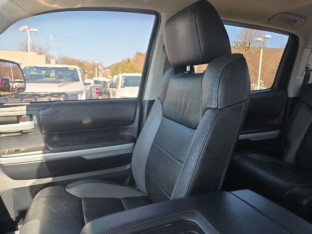 Used 2018 Toyota Tundra Limited w/ Limited Premium Package AWD/4WD image 40