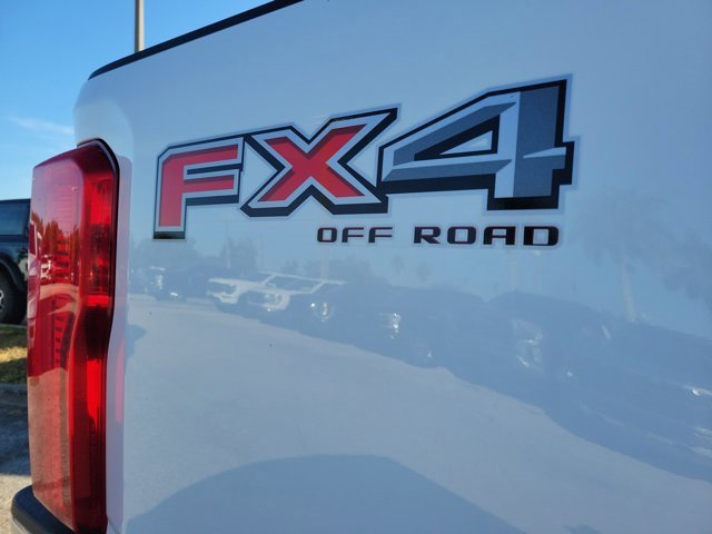 Certified 2023 Ford F250 XLT w/ FX4 Off-Road Package image 12