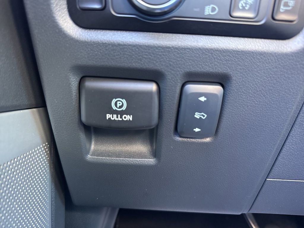 Certified 2025 Ford F150 Raptor AWD/4WD image 13