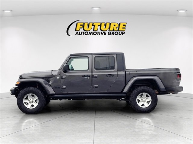 Used 2021 Jeep Gladiator Sport video 2