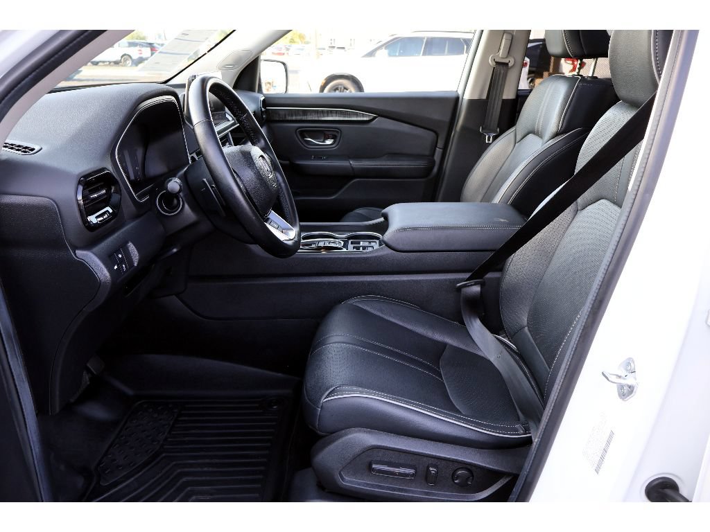 Used 2024 Honda Pilot Elite image 29
