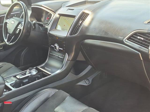 Certified 2020 Ford Edge ST w/ Cold Weather Package AWD/4WD image 24