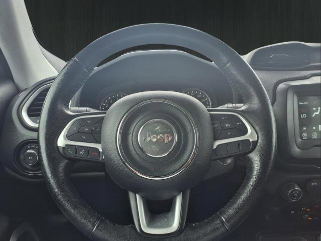 Used 2021 Jeep Renegade Latitude w/ Convenience Group AWD/4WD image 29