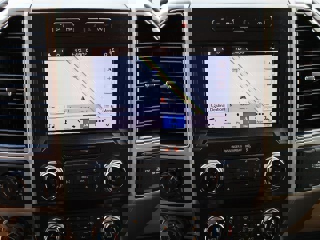 Certified 2019 Ford F150 Lariat w/ Equipment Group 502A Luxury image 28