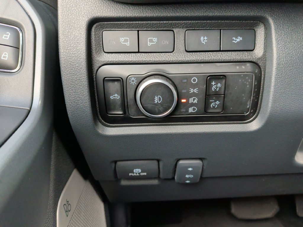Certified 2023 Ford F250 Lariat w/ Tow Technology Package AWD/4WD image 28