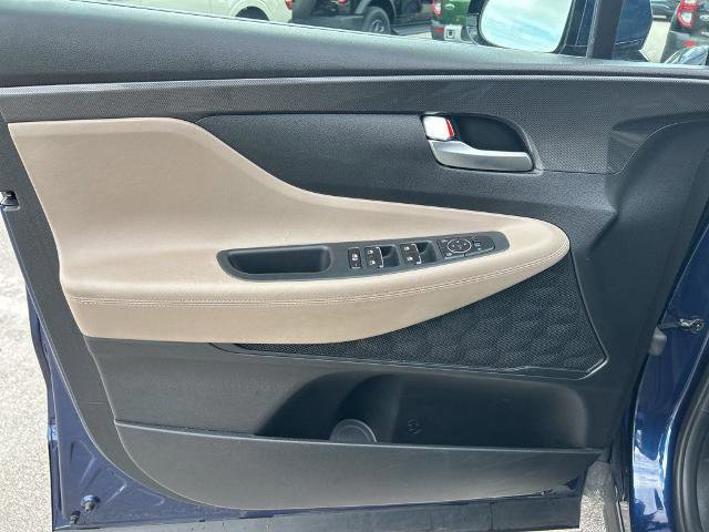 Used 2023 Hyundai Santa Fe SEL image 11