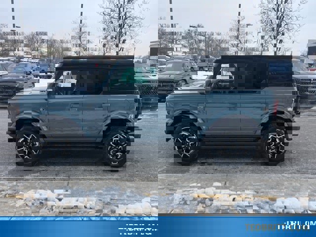 Certified 2022 Ford Bronco Outer Banks image 2