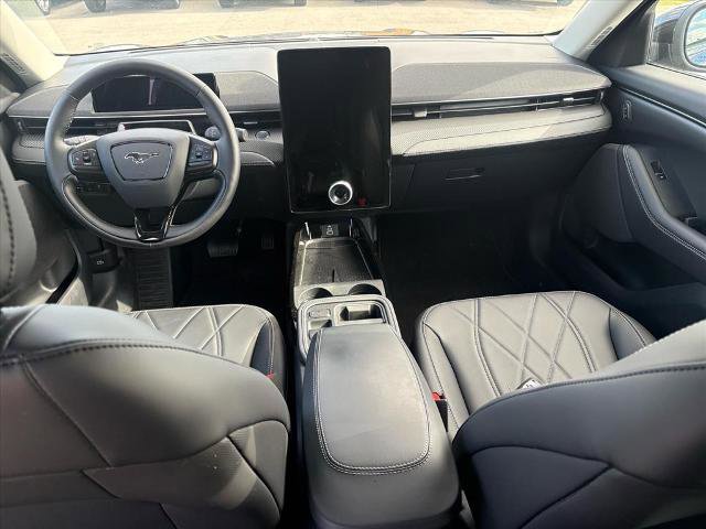 Certified 2025 Ford Mustang Mach-E Select image 23