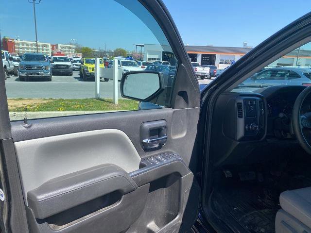 Used 2018 Chevrolet Silverado 1500 Custom w/ Custom Value Package image 20