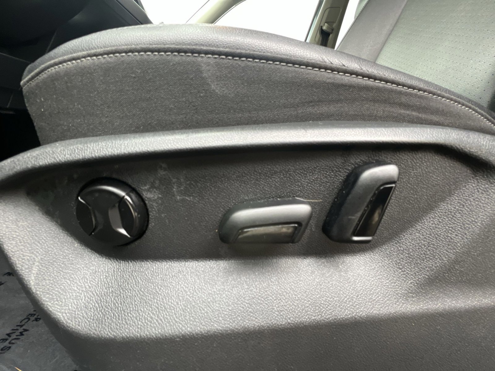 Used 2019 Volkswagen Atlas SE image 14