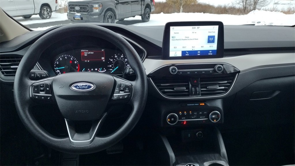 Certified 2020 Ford Escape SE image 18