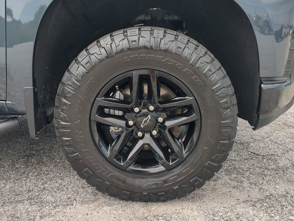 Used 2020 Chevrolet Silverado 1500 LT Trail Boss AWD/4WD image 9