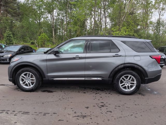 Certified 2025 Ford Explorer Active AWD/4WD image 8