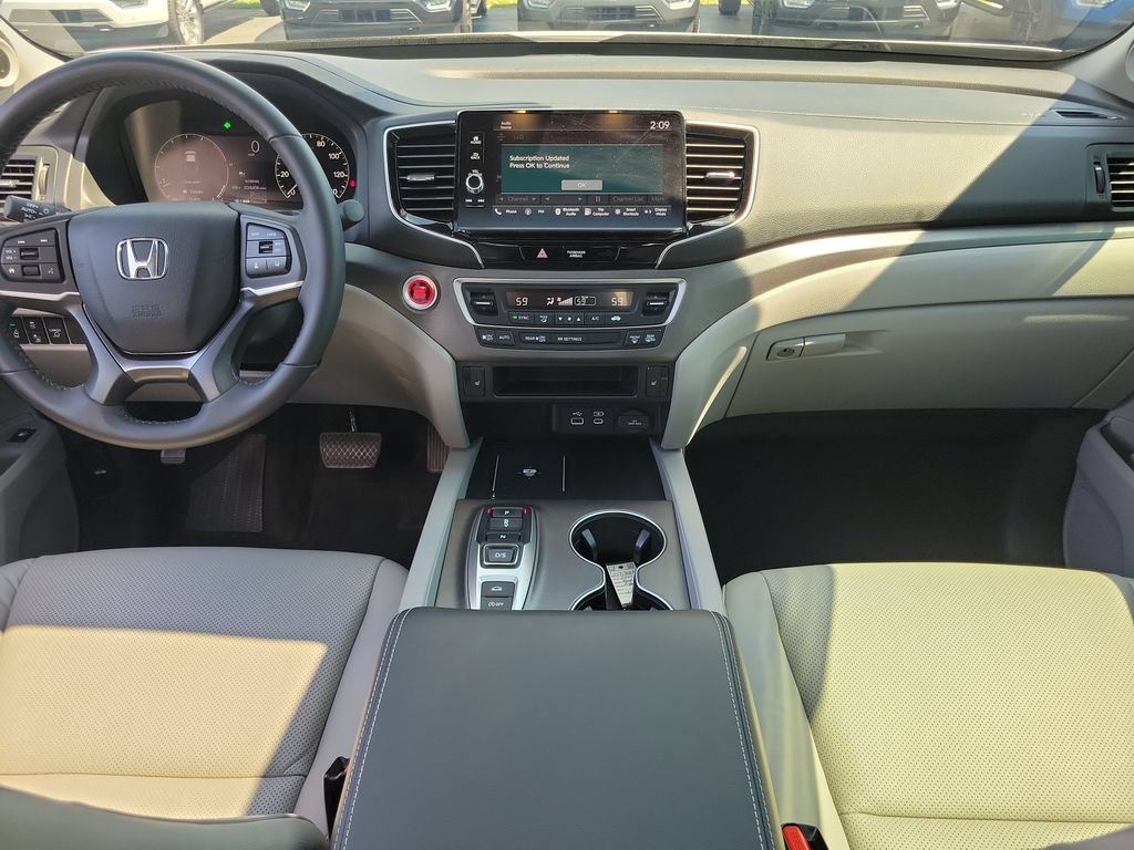 Used 2024 Honda Ridgeline RTL image 11
